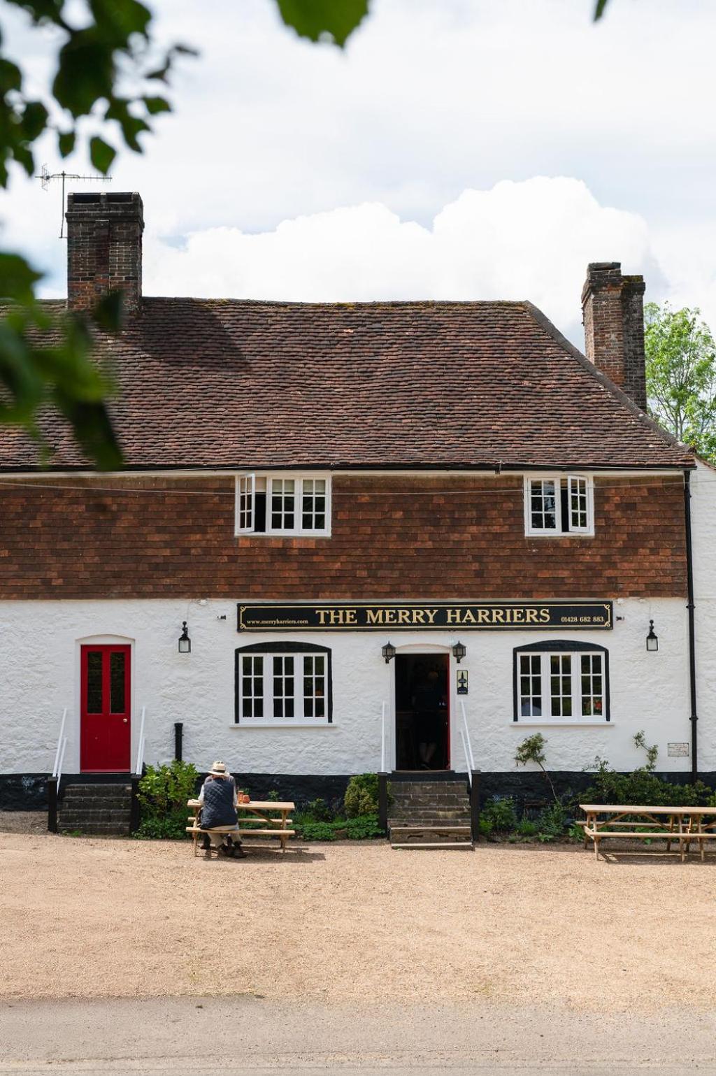 The Merry Harriers Pub Hambledon  외부 사진